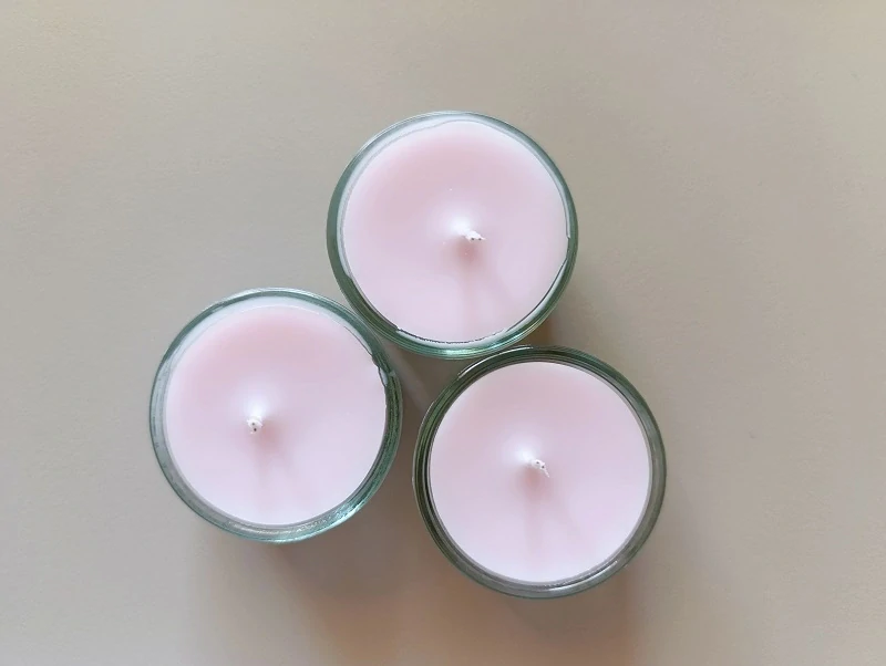 Čajová svíčka barvená přírodou - bio sójový vosk